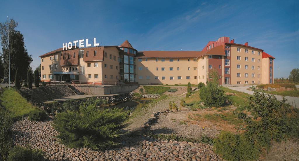 Rehe Hotel Тарту Экстерьер фото